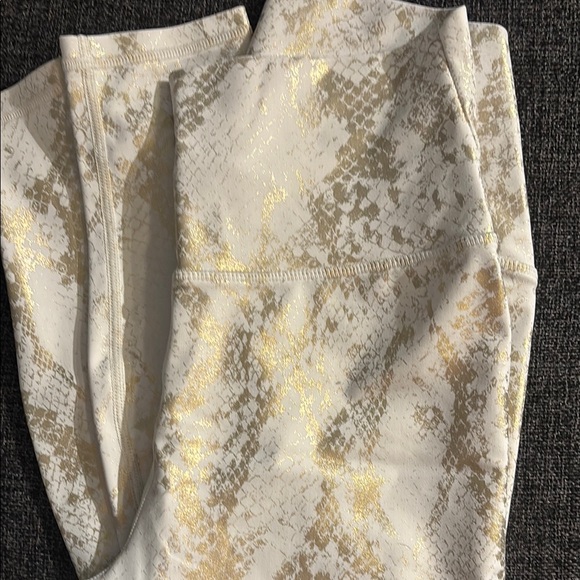 Carbon38 White and Gold snake print  Leggings, EUC M - Picture 3 of 4